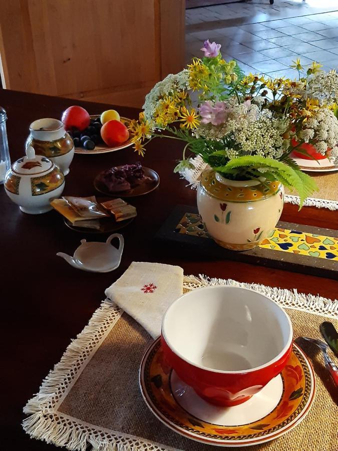 Chez Mialaret Bed & Breakfast Tourniac Dış mekan fotoğraf